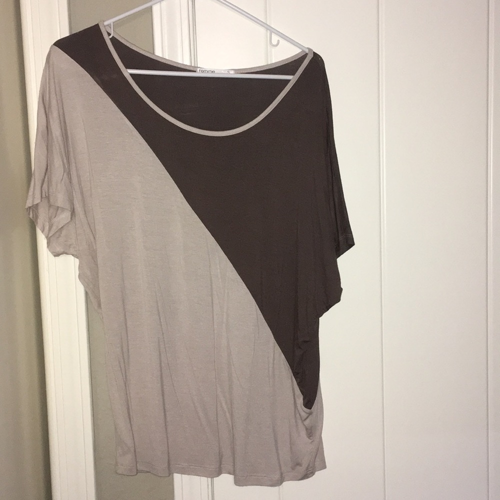 Flowy top